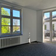  Powierzchnie biurowo-usługowe na I piętrze