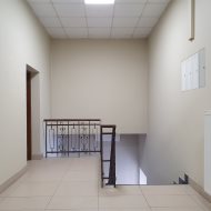 Lokale biurowe handlowe usługow Lesko Centrum