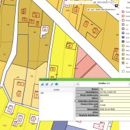 Drewniany dom na działce 53a - Nowosielce