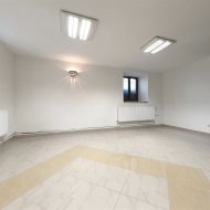 Lokale biurowe handlowe usługow Lesko Centrum