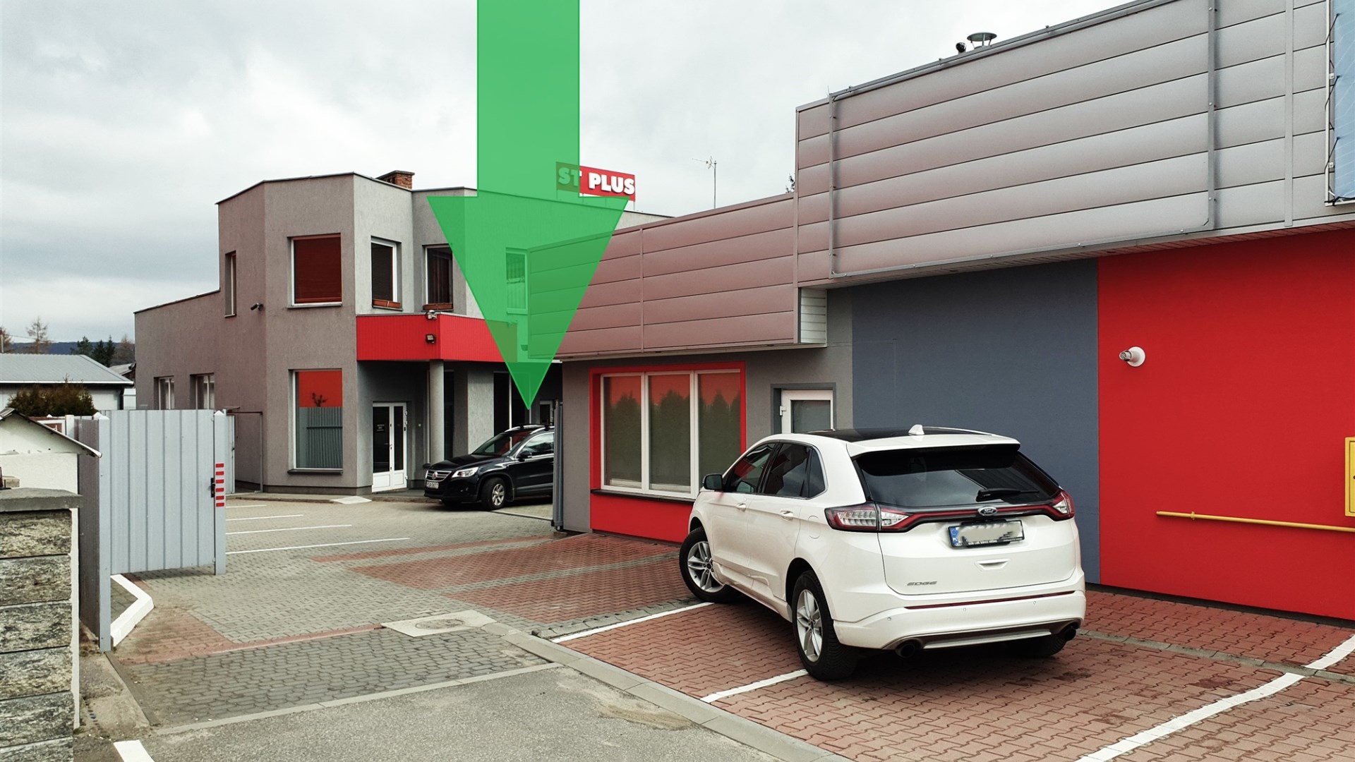 Atrakcyjny lokal 130m2 Dąbrówka,Sanok