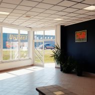 Lokal przy głównej ulicy - Dąbrówka Sanok
