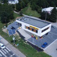 Lokal handlowo - usługowy przy drodze krajowej