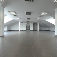Lokal usługowo-handlowy w świetnej lokalizacji