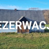 Dom drewniany na działce o powierzchni 34a