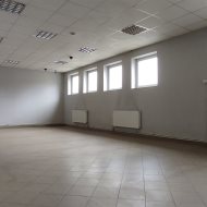 Lokal przy drodze krajowej