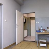 Lokal przy drodze krajowej