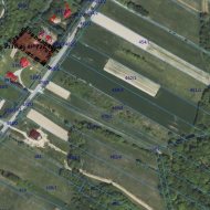 Działka budowlana z pełnym uzbrojeniem