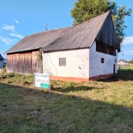 Drewniany dom we Wzdowie gmina Haczów 