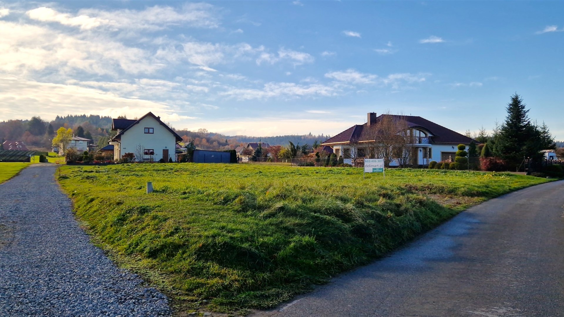 Działka 12 ar z WZ i Pozwoleniem na budowę, Huzele