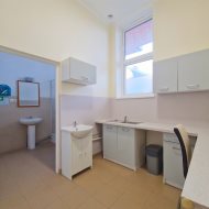 Atrakcyjny obiekt usługowy w Bukowsku