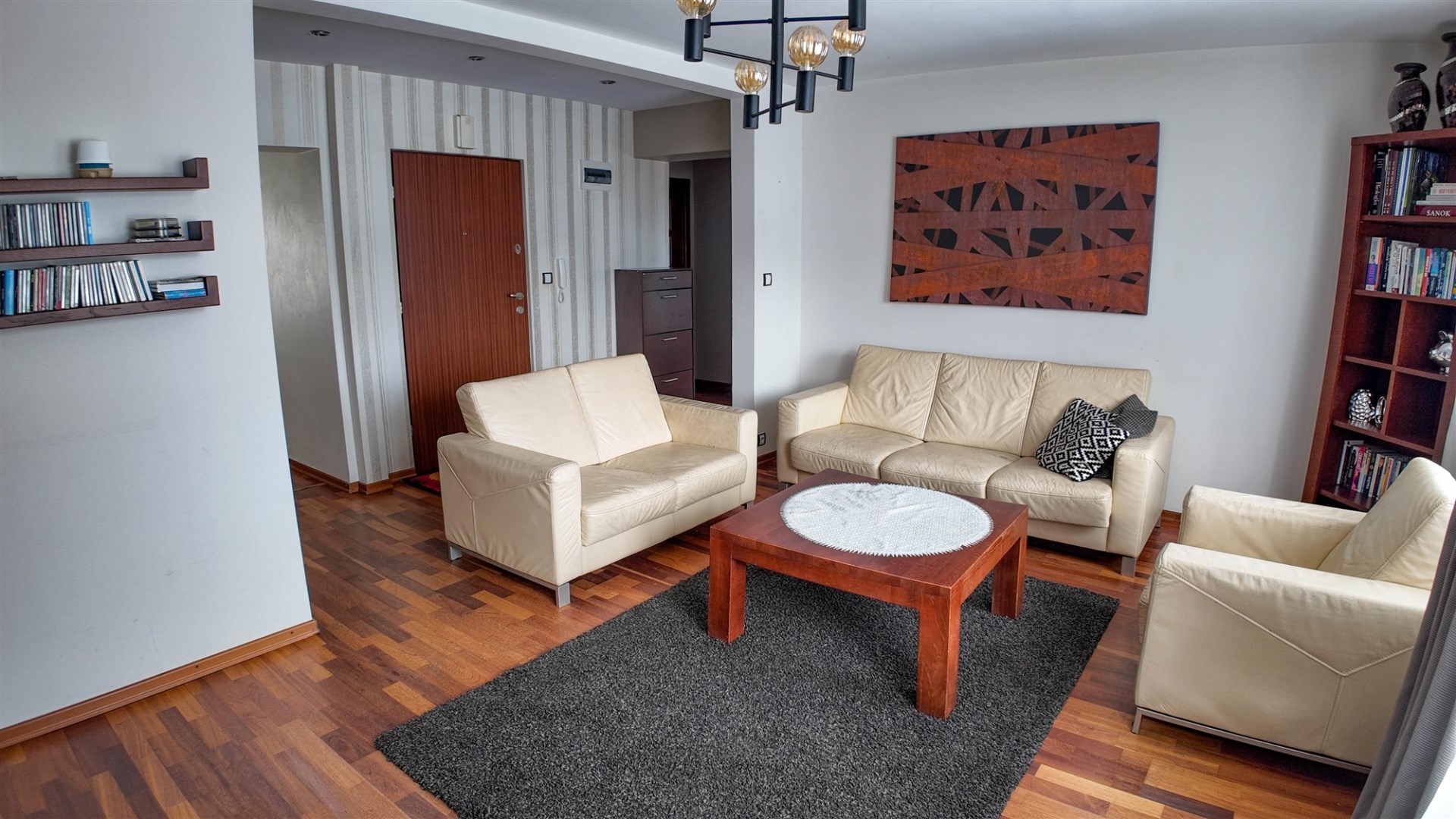 Przestronne mieszkanie w centrum miasta - Sanok 