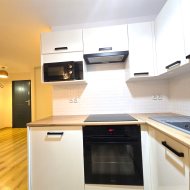 Bardzo atrakcyjne mieszkanie na wynajem, Wójtostwo