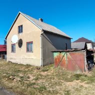 Dom do remotnu i 3ha gruntu - Łodzina 