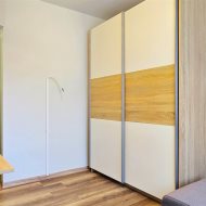 Mieszkanie na wynajem, parter Stróżowska