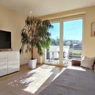 Ciekawy dom w super lokalizacji. 