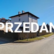 Ciekawy dom w super lokalizacji. 