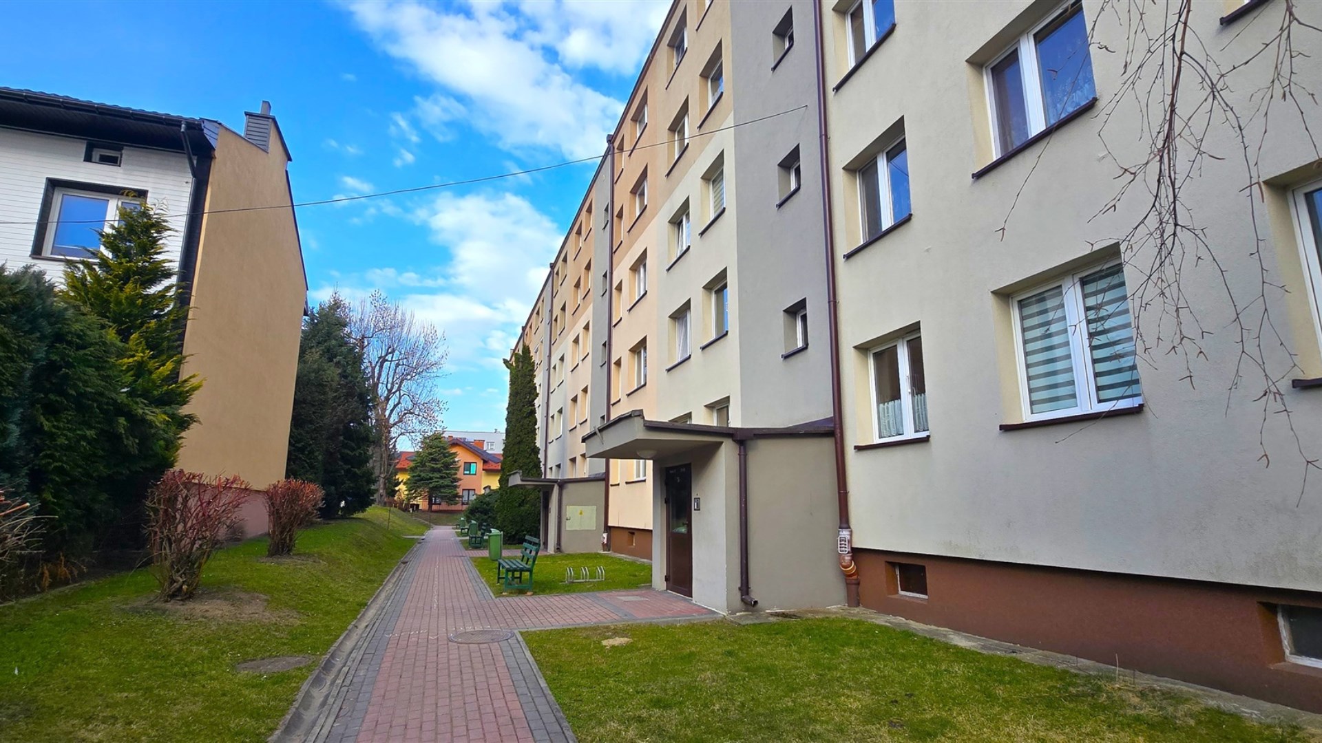 Atrakcyjne mieszkanie 4 pok. 76 m2, Sanok Posada