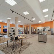 Reprezentacyjny lokal 250 m² w sercu Leska