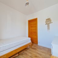 Mieszkanie 52,45 m2, parter.  Hoczew, k. Leska