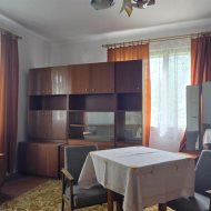Atrakcyjny dom na działce 10,87 ar, Strachocina