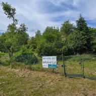 Atrakcyjny dom na działce 10,87 ar, Strachocina