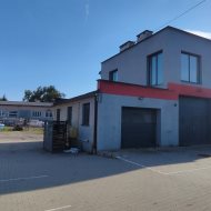 Obiekt komercyjno-mieszkalny 242 m² w Sanoku